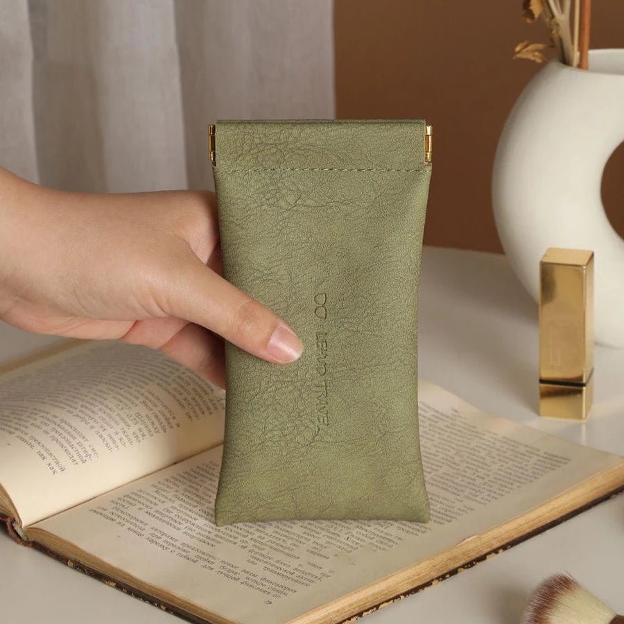 Brandary™ - slim leather organizer with snap closure (2+2 Free) - Evesbury