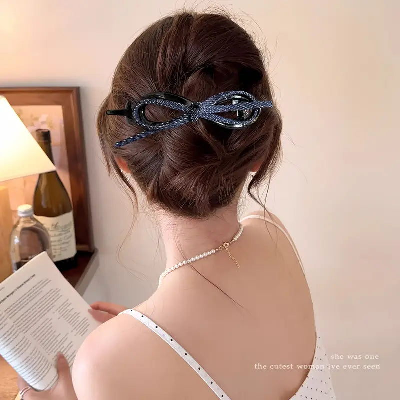 Denimere™ – Denim Bow Twist Clip (1+1 Free)