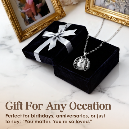 Lunelle™ – Foldable Photo Pendant Necklace (50% Off)