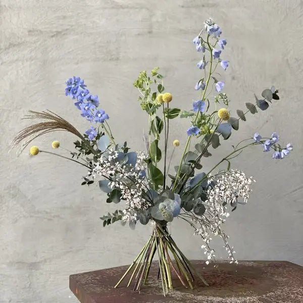 Mayfield™ - perfectly organized flower arranger (50% off) - Evesbury
