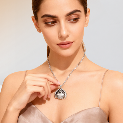 Lunelle™ – Foldable Photo Pendant Necklace (50% Off)