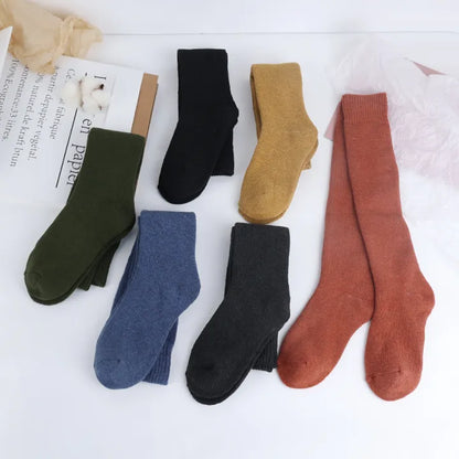 Velonia™ – Over-the-Knee Winter Socks (1+1 Free)