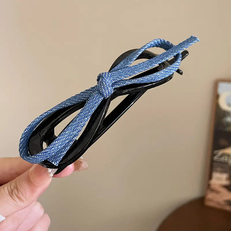 Denimere™ – Denim Bow Twist Clip  (1+1 Free)