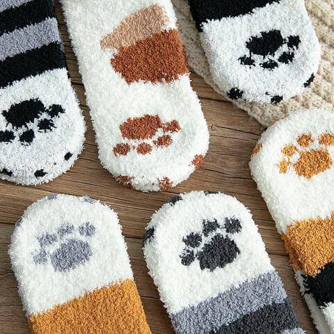 Mewcha™ – Fluffy Cat Paw Socks  (2+3 Free)