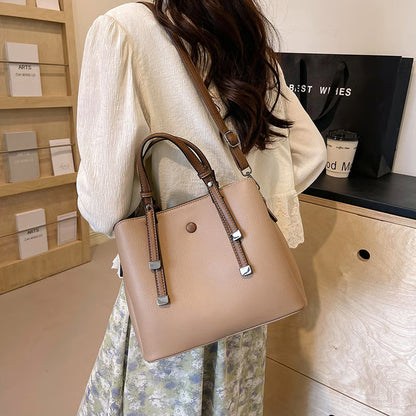 Seloura™ – Structured PU Leather Handbag (50% Off)